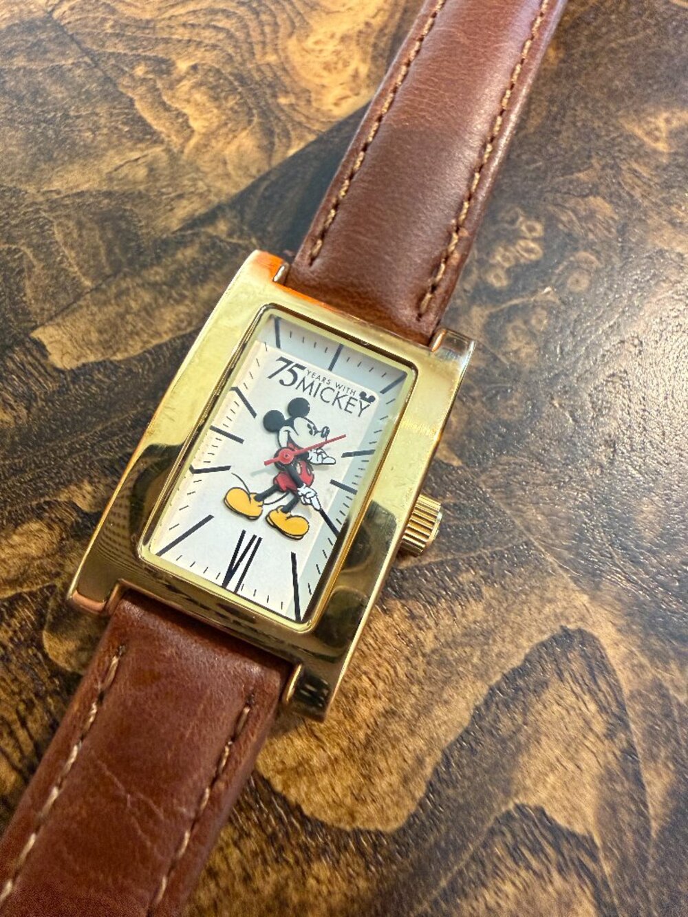 Disney Special Edition 75th Anniversary Mickey Mouse Watch MU1014 ~ RARE